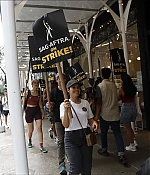 Filename=0027.jpg
Filesize=182KiB
Dimensions=2000x1334
Date added=Jul 29, 2023 0027.jpg